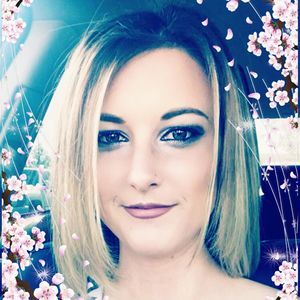 Meet your Posher, Hillary